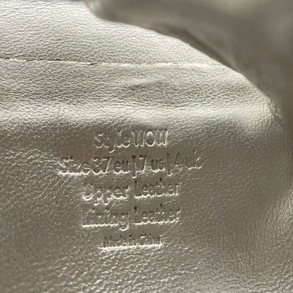 Naked Wolfe Wow Silver Leather Platform Sandals Size 7 Padded Heel Embossed Logo - Picture 6 of 6